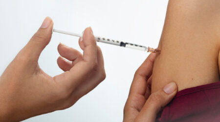 Cerca de 70 000 cubanos vacunados después de dos días de intervención sanitaria