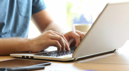 Curso 2020-2021: El aula desierta o la educación a distancia en Cienfuegos