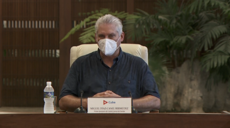 Presidente cubano denuncia provocaciones contrarrevolucionarias y convoca a defender la Revolución