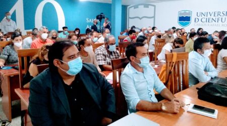 Sesiona en Cienfuegos seminario sobre innovación y desarrollo territorial