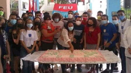 Revolucionar desde la Universidad