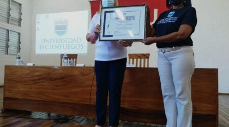 Reconoce Ministerio de Educación Superior a #MiCasaUCf