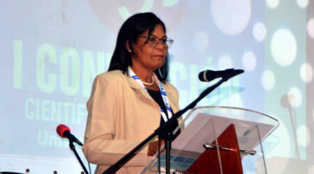 Inauguran I Convención Científica en la UCf