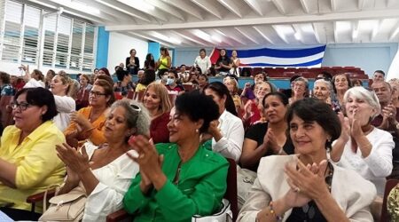 Conmemoran en Cienfuegos XX Aniversario de la Cátedra del Adulto Mayor