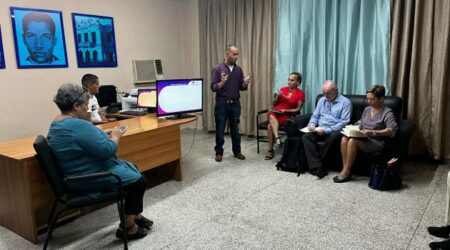 Intercambio en la Universidad de Cienfuegos promueve el aprendizaje del inglés