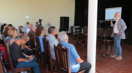 Sesiona el evento ComuniCultura+ en Cienfuegos