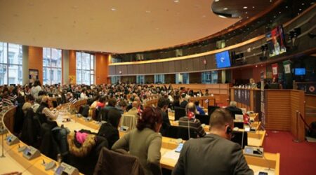 Intervienen eurodiputados en tribunal contra el bloqueo a Cuba