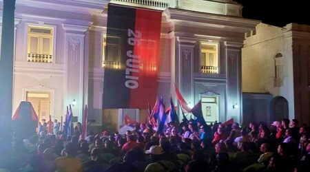 Rememoran entrada de Fidel y los barbudos a Cienfuegos