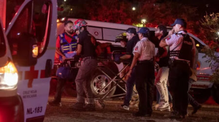 México: Desplome de escenario en mitin político deja nueve muertos y al menos 60 heridos