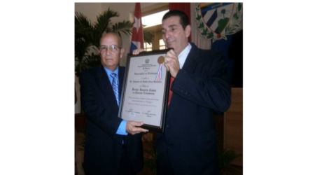 Un Legado de Grandeza: Eduardo Cruz González y la Universidad de Cienfuegos