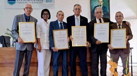 En Cienfuegos: Doctor Honoris Causa en Claustro Solemne a profesores de UCf