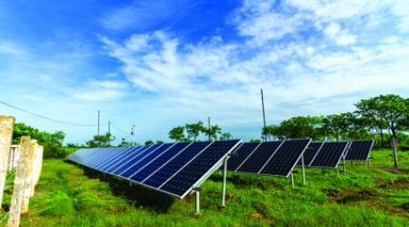 Cuba y China firman proyecto de inversión en energías renovables