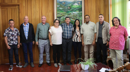 Especialistas del proyecto CIENPINOS de Cuba realizan misión de trabajo en Costa Rica