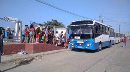 Servicio de ómnibus a Rancho Luna en el verano desde Terminal Marítima de Cienfuegos