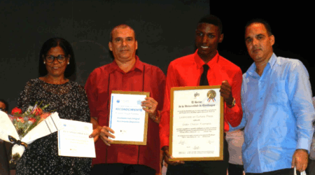Gradúa Universidad de Cienfuegos a más de 800 estudiantes