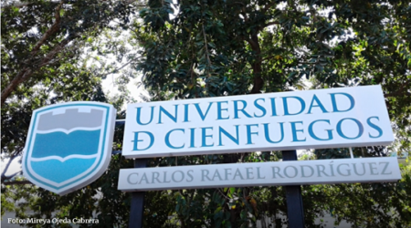 Dedica Universidad de Cienfuegos jornada de celebraciones a Fidel Castro en su centenario